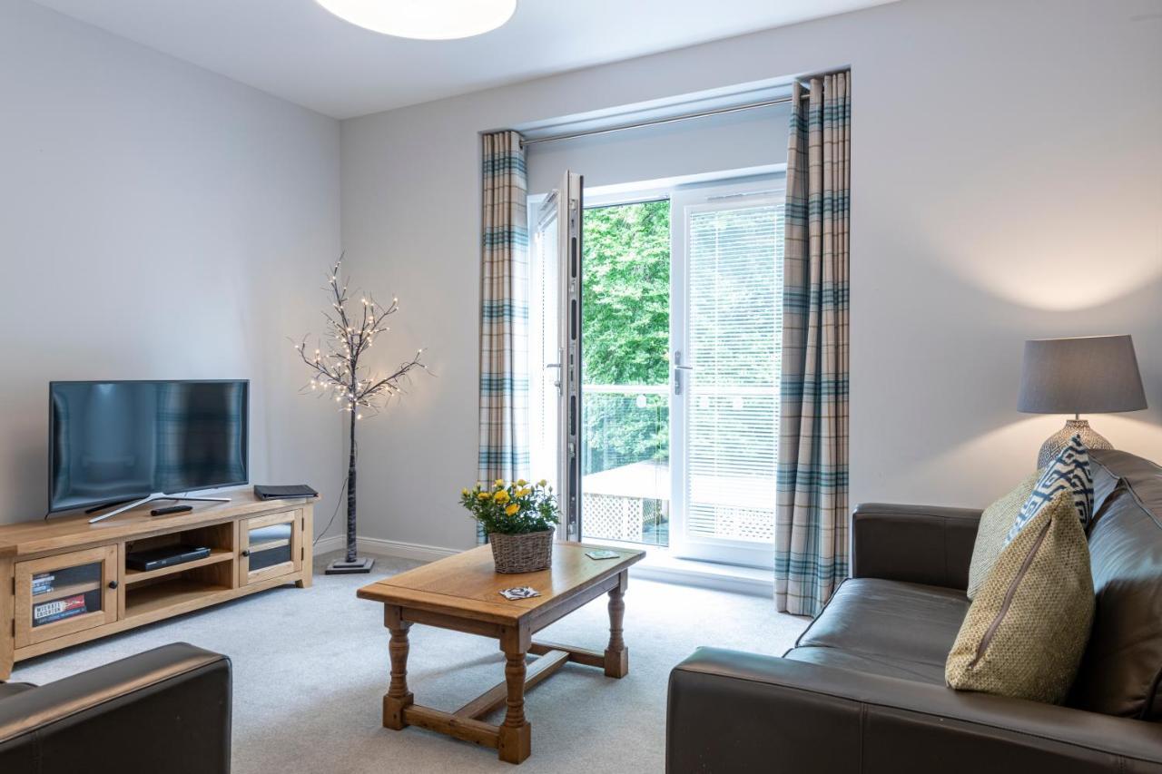 Inverness City Suites Bagian luar foto